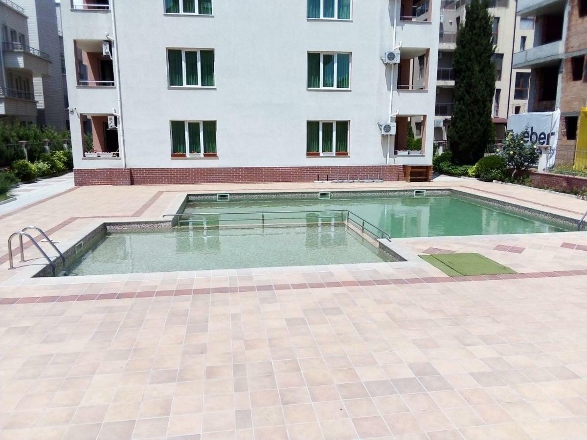 Apartment In Complex Tara Ravda Exterior foto
